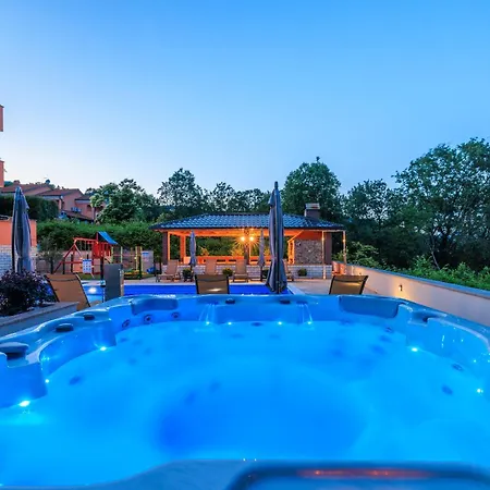 Vesna Penzion 4*