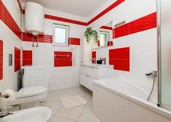 Vesna 게스트하우스 4*