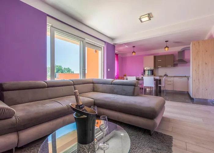 Vesna 게스트하우스 Opric